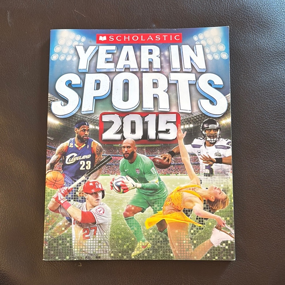 Scholastic Year in Sports 2015 Book